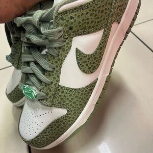Nike women’s Dunk low Safari print pack -fv6516-300 honey due